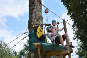 Tyrolienne géante à Armoripark en famille